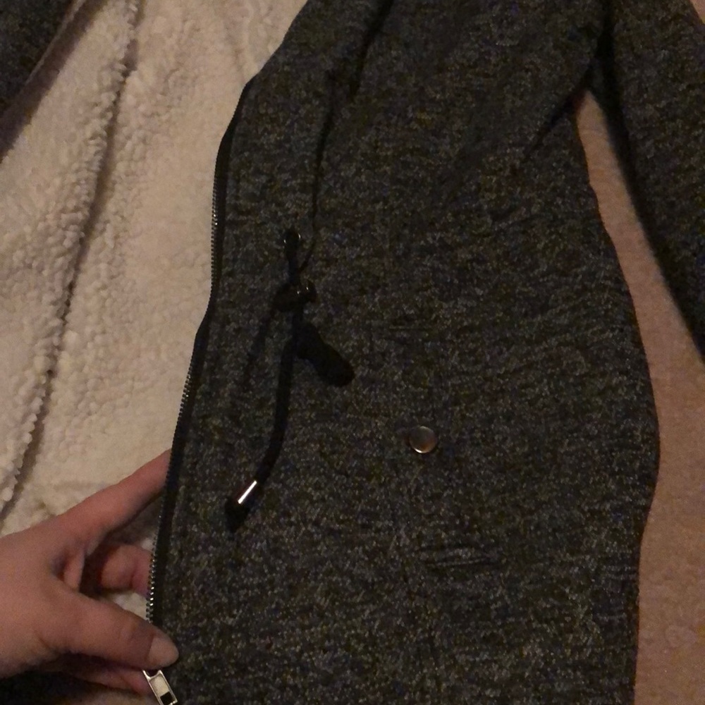 Jacket - Picture 4 of 4